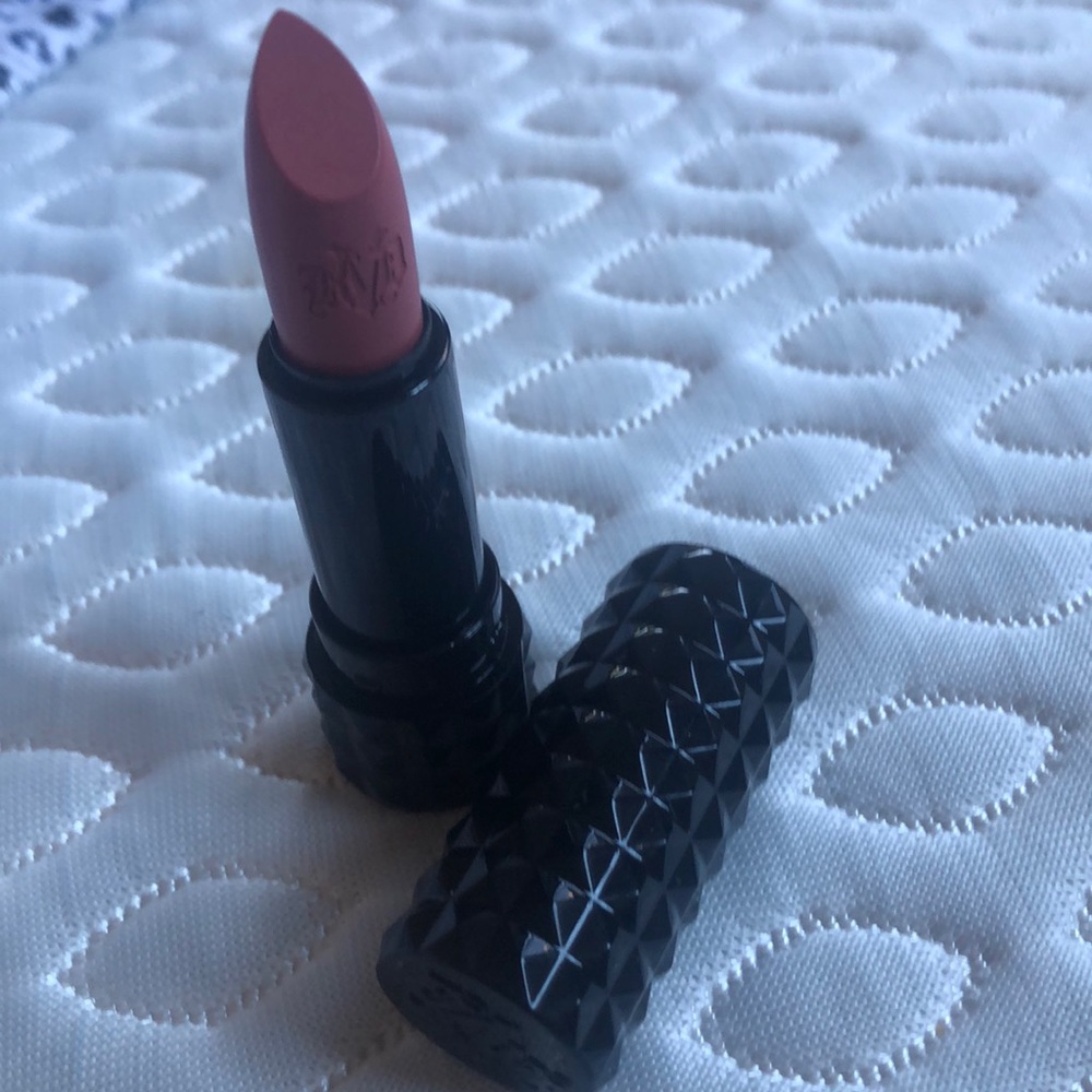 Kay von d lipstick